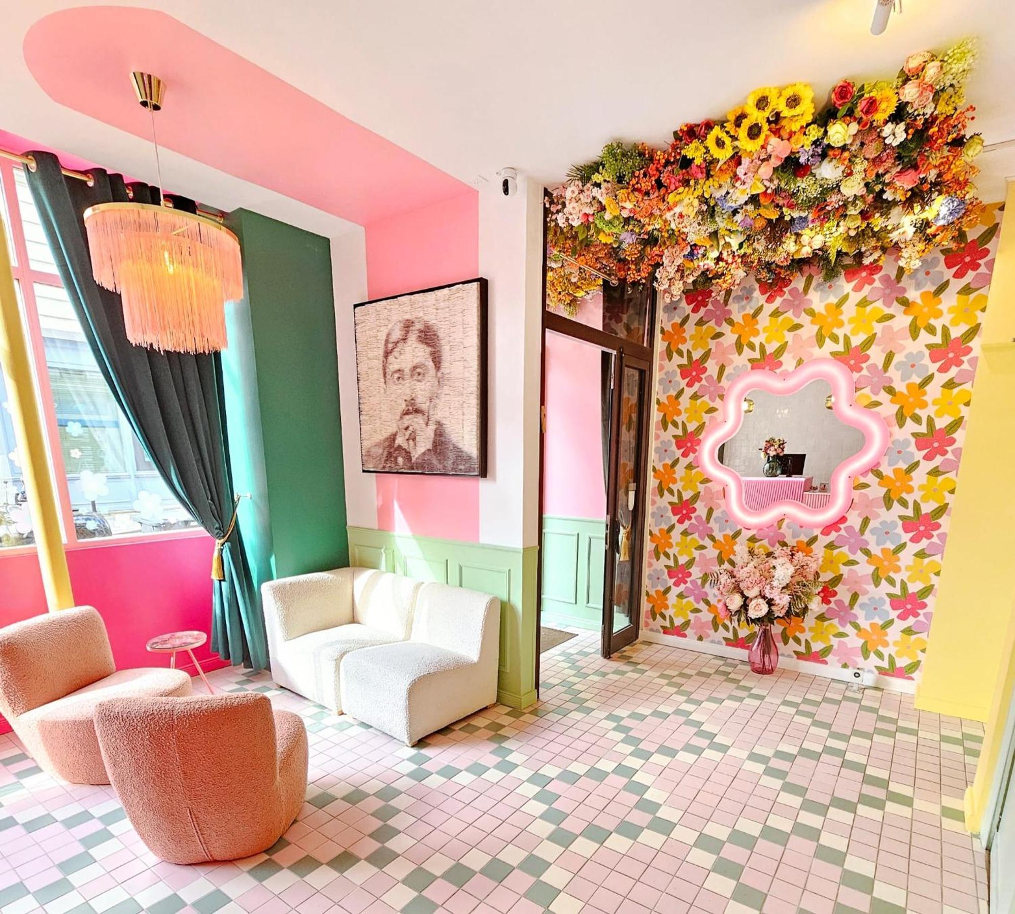 Hotel La Petite Rosa Paris Luaran gambar