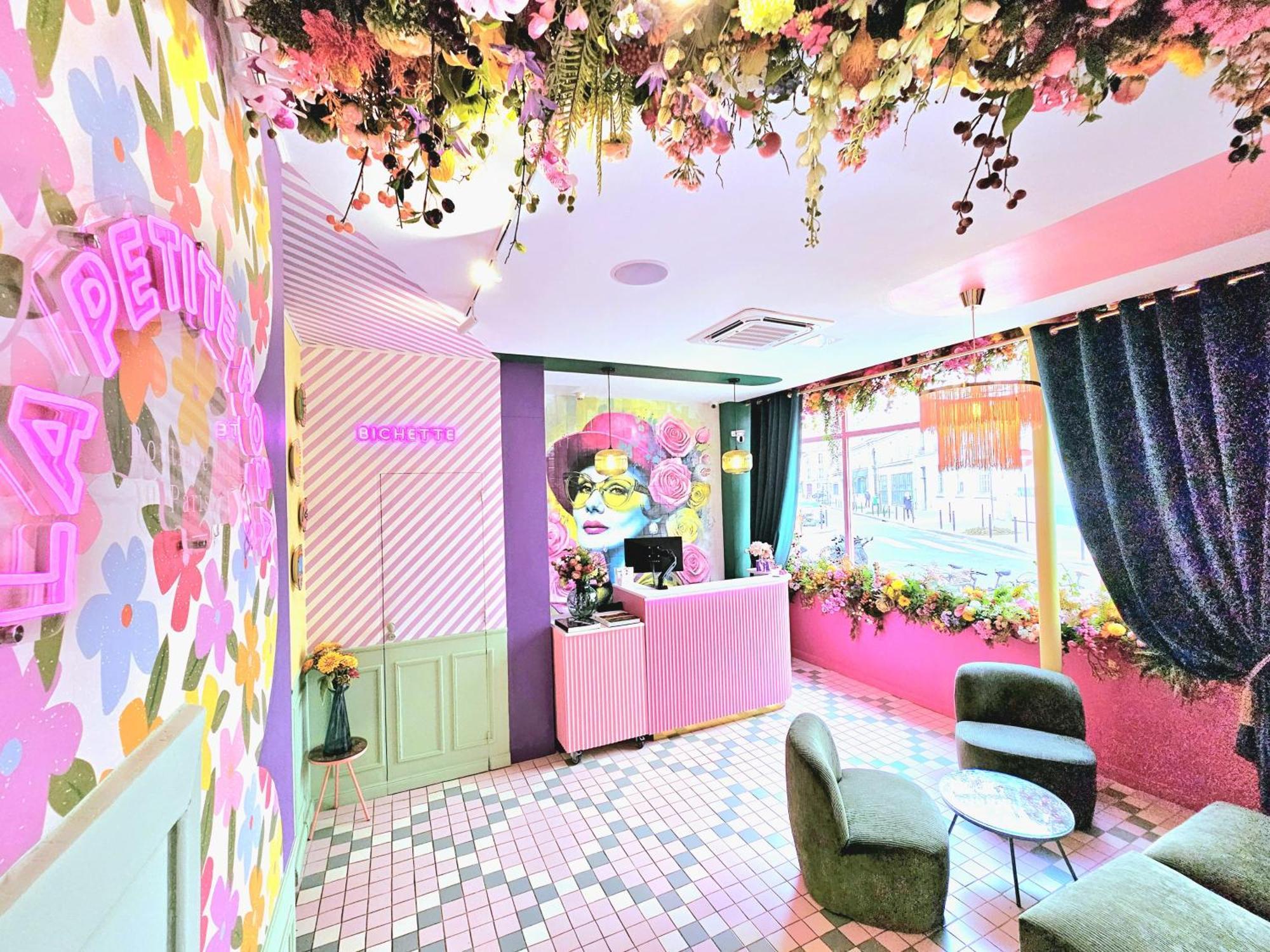 Hotel La Petite Rosa Paris Luaran gambar
